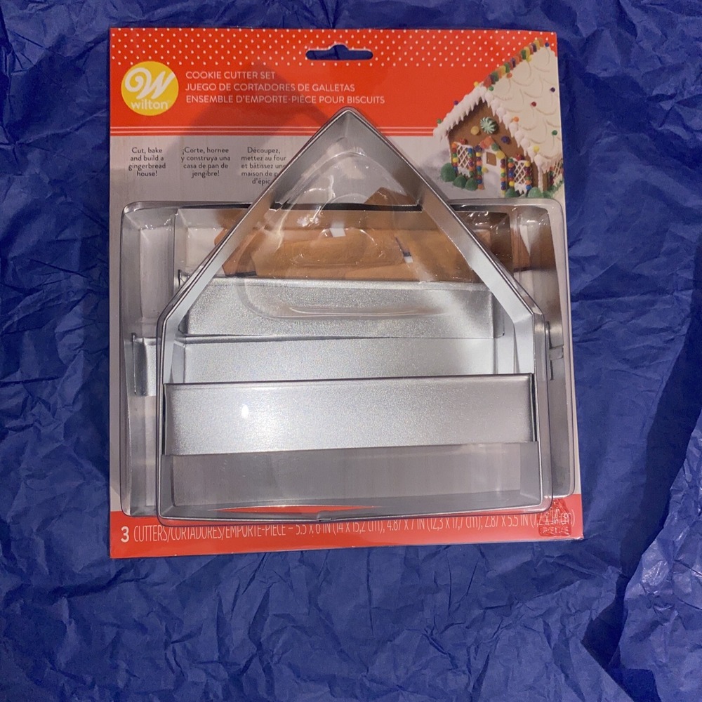 Wilton Gingerbread House Cookie‎ Cutter Set 3ps Set Christmas 6" x 5.5" Sealed